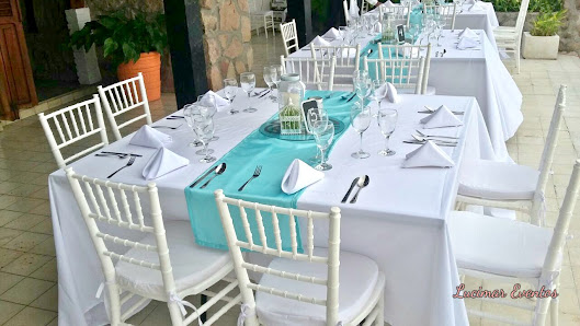 Lucimar Eventos, Renta De Mobiliario Y Floristería En Vallarta